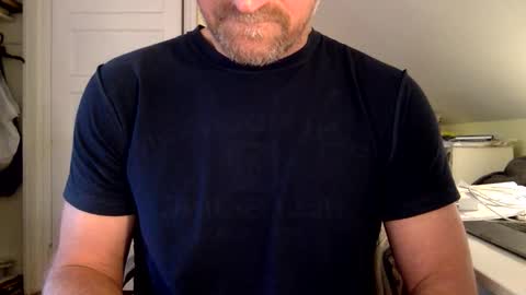 BisonBar online show from October 23, 3:11 pm