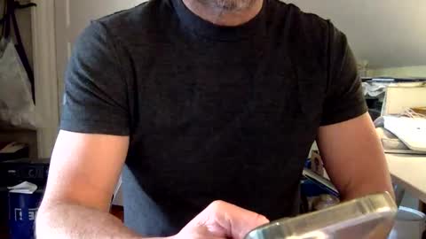 BisonBar online show from April 3, 7:12 pm