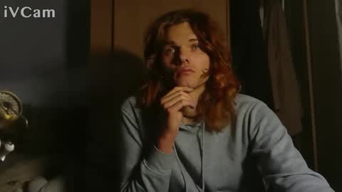 Snapshot of bix_lu chatting on January 19, 5:05 am Beatrix online show from January 19, 5:05 am