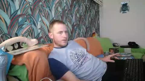 Snapshot of bizoukey15 chatting on September 20, 2:12 am bizoukey15 online show from September 20, 2:12 am