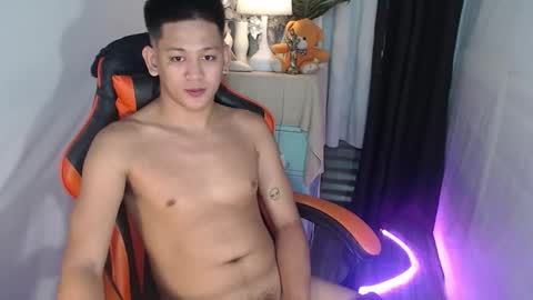 alex online show from September 17, 7:04 pm