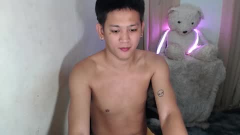 alex online show from October 22, 4:18 pm