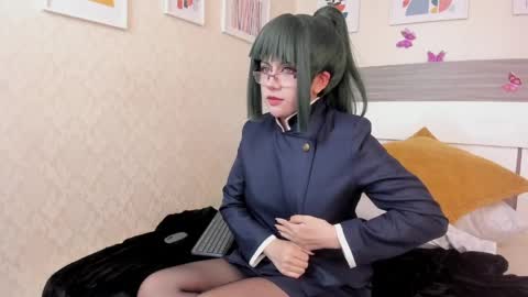 Bj Olivine online show from April 16, 7:58 pm