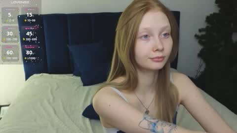 Julia online show from February 7, 2:48 am