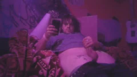 Snapshot of bjornlovesza chatting on December 8, 5:07 am B Misty online show from December 8, 5:07 am