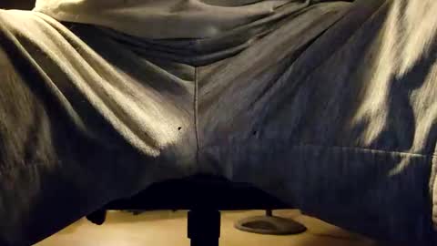 Snapshot of bkupsguy chatting on September 20, 2:12 am bkupsguy online show from September 20, 2:12 am