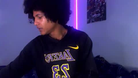 Snapshot of black_arthur chatting on November 16, 12:55 pm Black Arthur online show from November 16, 12:55 pm