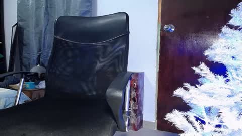 Black Diamond online show from December 20, 1:47 am