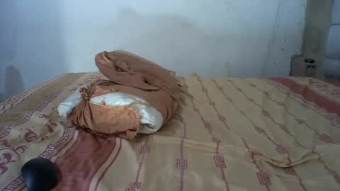 tu morenito online show from December 13, 3:21 pm