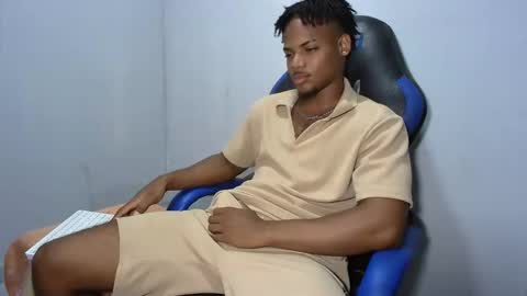 tu morenito online show from March 22, 1:09 am