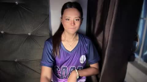 Snapshot of black_fairyxxx chatting on February 1, 6:34 am black_fairyxxx online show from February 1, 6:34 am