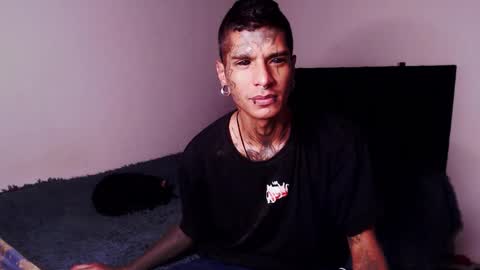 Snapshot of black_firex chatting on October 10, 9:47 pm black_firex online show from October 10, 9:47 pm