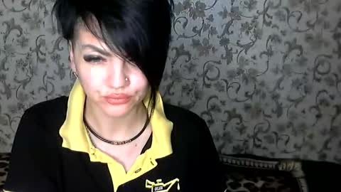 black_hot_01 online show from November 16, 4:29 am