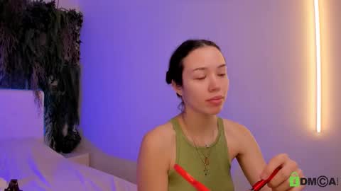 Jenny online show from October 17, 9:45 am