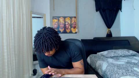 black_king_241 online show from September 18, 3:52 am