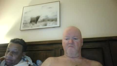 black_n_white4 online show from August 8, 10:23 pm