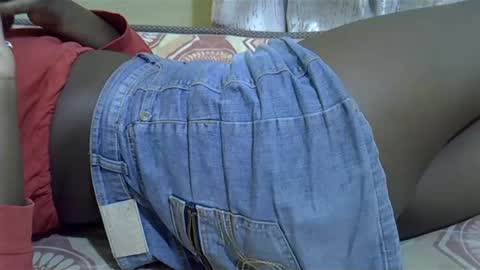 noel online show from February 22, 3:45 am