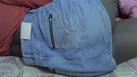 noel online show from February 24, 8:49 am