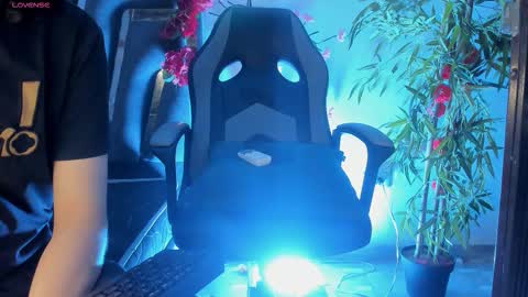 B L A C K  R O S E  online show from December 3, 11:19 am