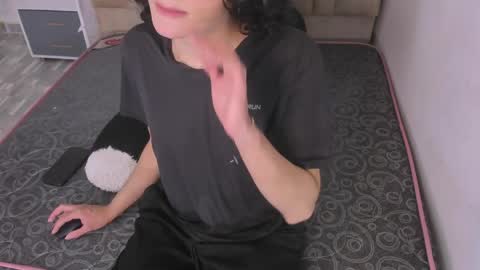 B L A C K  R O S E  online show from April 8, 11:32 am