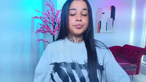 Rousse  online show from December 4, 9:12 pm