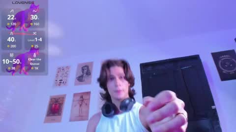 Snapshot of black_skull22 chatting on May 27, 11:57 pm Bryan online show from May 27, 11:57 pm