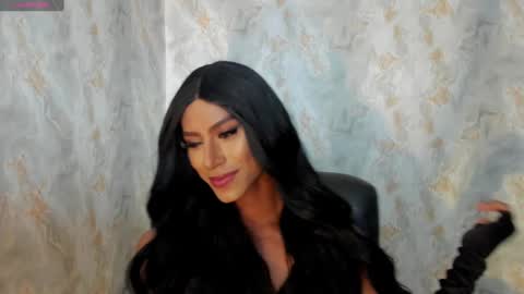 Nina online show from January 19, 5:49 pm