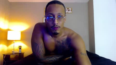 DWAYNE BELL online show from March 22, 7:12 am