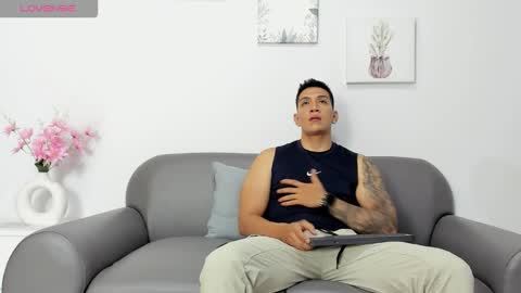 Snapshot of blackbullger_ chatting on September 10, 11:54 am Max online show from September 10, 11:54 am
