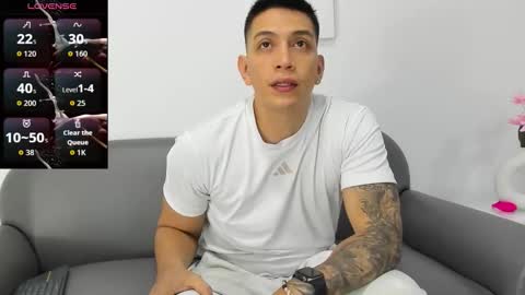 Snapshot of blackbullger_ chatting on September 20, 11:33 am Max online show from September 20, 11:33 am