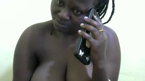 Snapshot of blackdollshe chatting on May 22, 8:10 am Sheila online show from May 22, 8:10 am