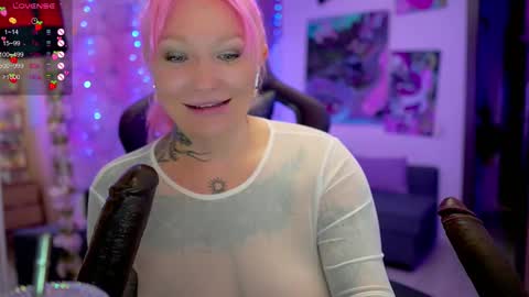 Snapshot of blackedbarbie chatting on February 20, 7:08 pm Alice online show from February 20, 7:08 pm