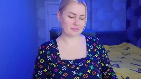 blackeyes11 online show from March 28, 2:55 am