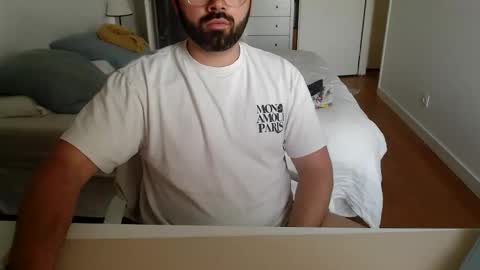 blackfox33 online show from April 21, 8:42 am