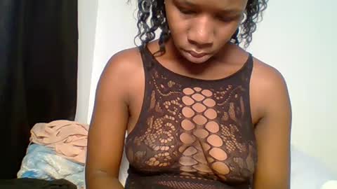 Snapshot of blackie_divaa chatting on July 13, 5:32 am divaa online show from July 13, 5:32 am