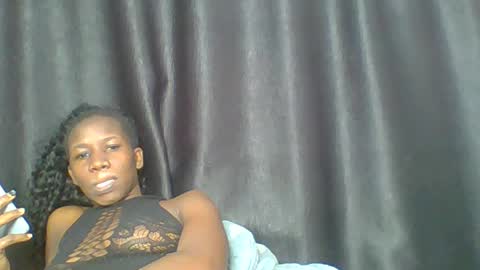 Snapshot of blackie_divaa chatting on July 14, 10:32 am divaa online show from July 14, 10:32 am