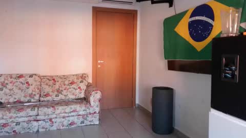 Snapshot of blackkiss_sweet chatting on September 19, 3:56 pm blackkiss_sweet online show from September 19, 3:56 pm