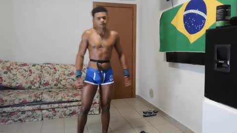 Snapshot of blackkiss_sweet chatting on October 13, 4:51 pm blackkiss_sweet online show from October 13, 4:51 pm