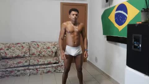 Snapshot of blackkiss_sweet chatting on October 15, 5:02 pm blackkiss_sweet online show from October 15, 5:02 pm