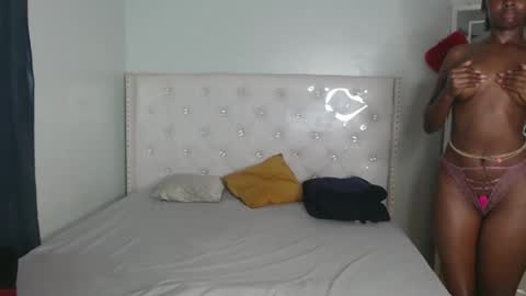 Cleo online show from February 4, 7:09 pm