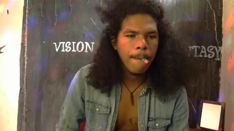 Snapshot of blackphylosofy chatting on January 4, 4:43 pm i am D.L online show from January 4, 4:43 pm