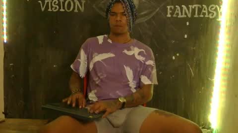 Snapshot of blackphylosofy chatting on January 24, 6:56 pm i am D.L online show from January 24, 6:56 pm