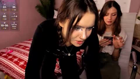 MaoLulu online show from February 8, 10:40 am