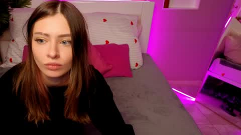 MaoLulu online show from April 12, 11:04 am