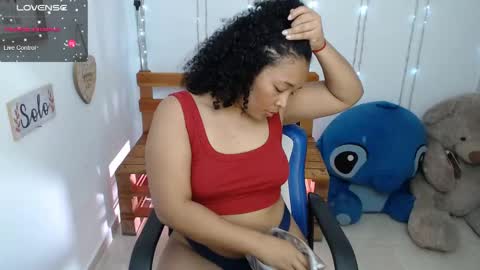 blackqueen_18 online show from December 9, 5:40 am