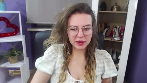 Snapshot of blackrosezoey chatting on January 8, 5:16 am Z O E Y online show from January 8, 5:16 am