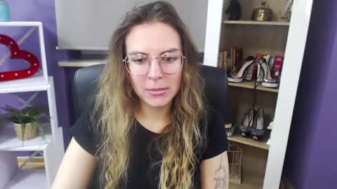 Snapshot of blackrosezoey chatting on January 9, 5:34 am Z O E Y online show from January 9, 5:34 am