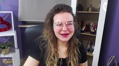 Snapshot of blackrosezoey chatting on January 20, 5:26 am Z O E Y online show from January 20, 5:26 am