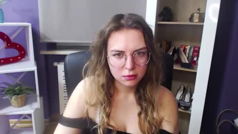 Snapshot of blackrosezoey chatting on January 27, 5:36 am Z O E Y online show from January 27, 5:36 am