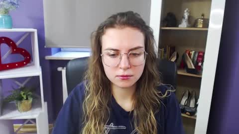 Snapshot of blackrosezoey chatting on January 31, 9:27 am Z O E Y online show from January 31, 9:27 am